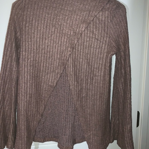 Sweater - Picture 2 of 4